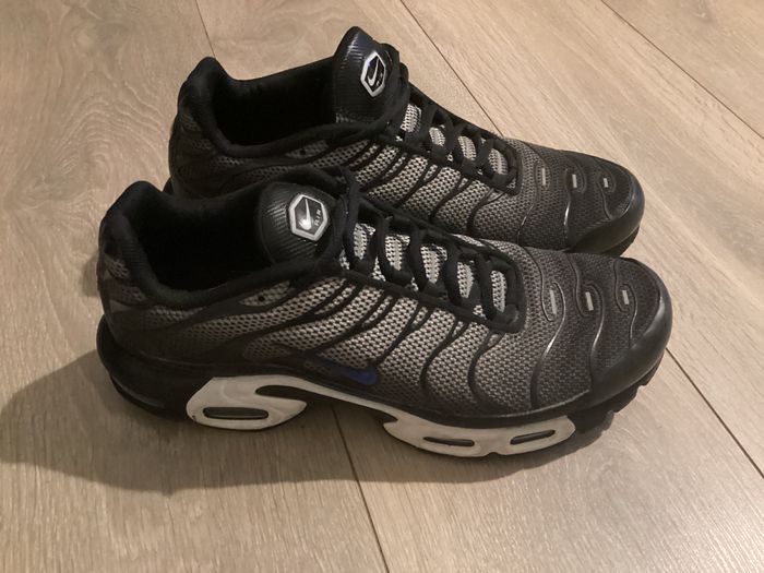Nike air max plus (dégradé de noir et blanc)  rentable et en tres bon état - photo numéro 5