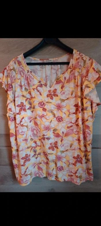 Superbe blouse neuve taille 50 damart