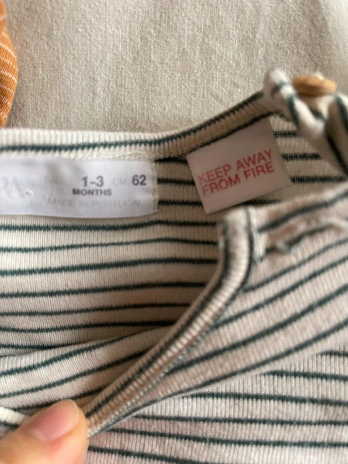 Lot 2 bodies bodies Zara - photo numéro 2