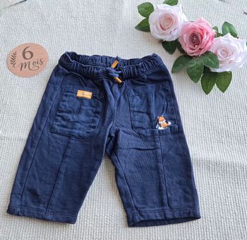 Pantalon 6 mois Sergent Major en très bon état 