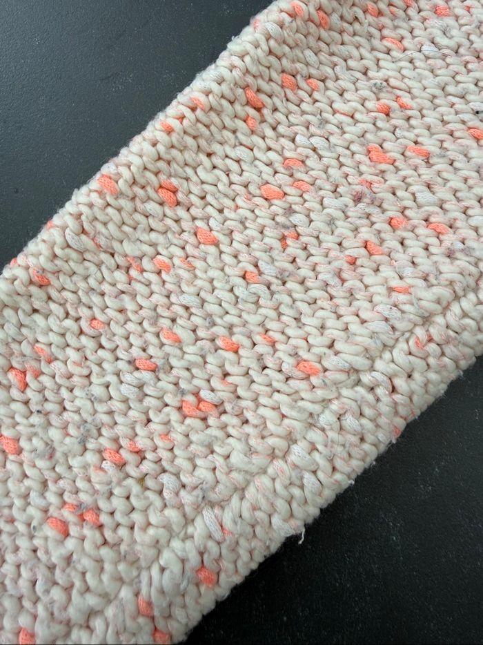 Pull grosses mailles avec laine - photo numéro 3