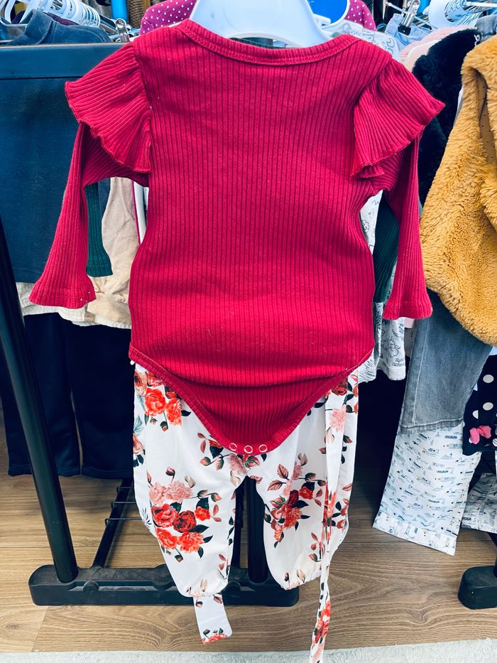 Lot 2 ensemble bodies et pantalon 3-9 mois - photo numéro 2