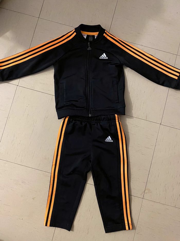 3 joggings adidas 12/18 mois - photo numéro 3