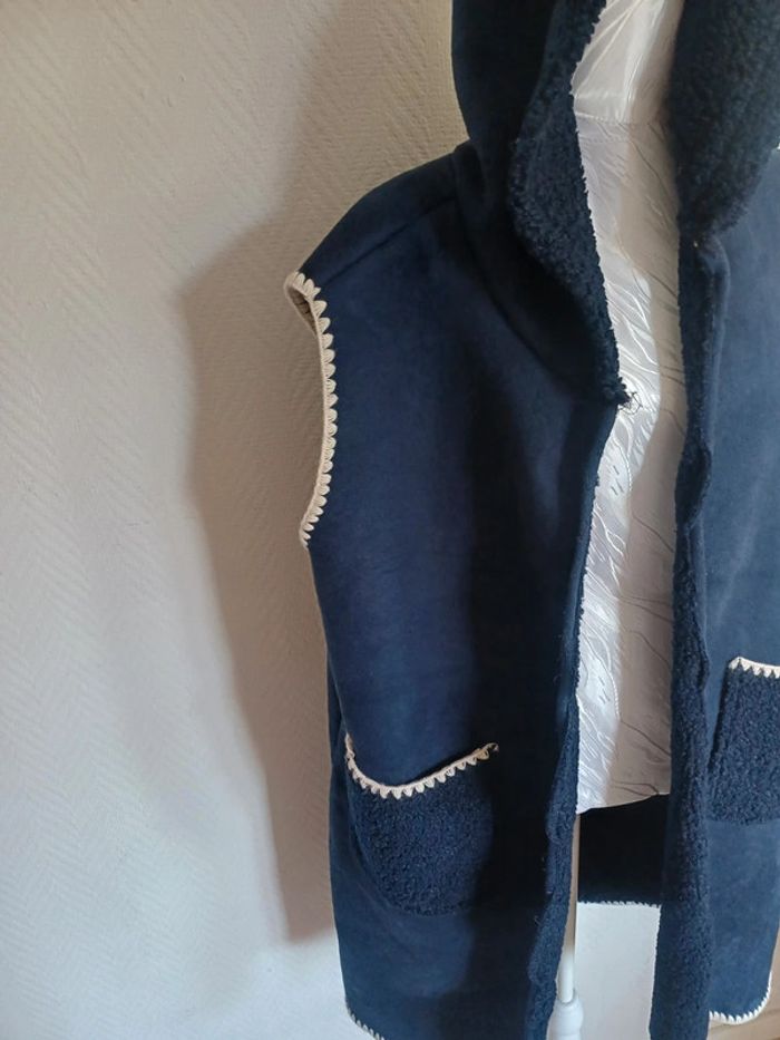Veste longue sans manche - photo numéro 3