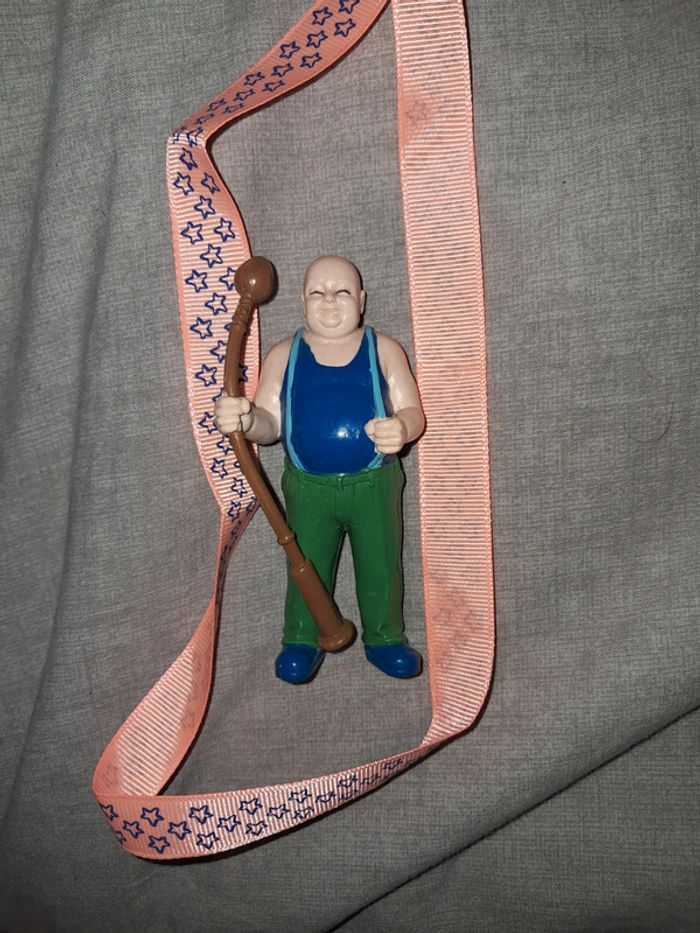 Figurine fort boyard la boule