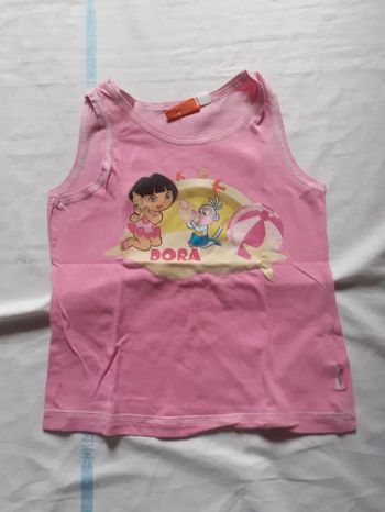 Débardeur rose motif Dora l'exploratrice