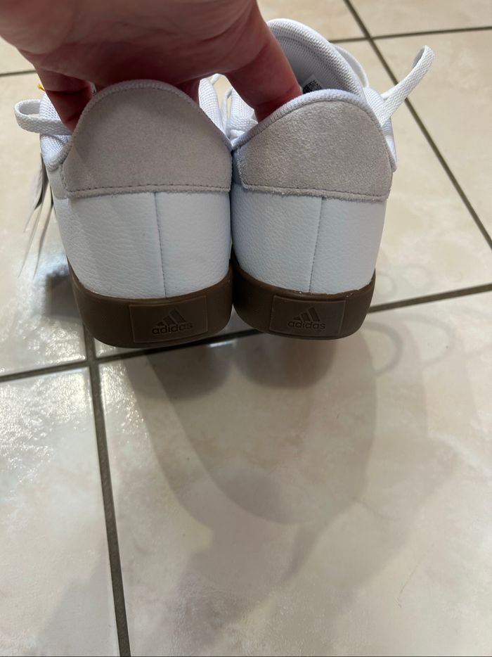 Basket femme neuve - photo numéro 6