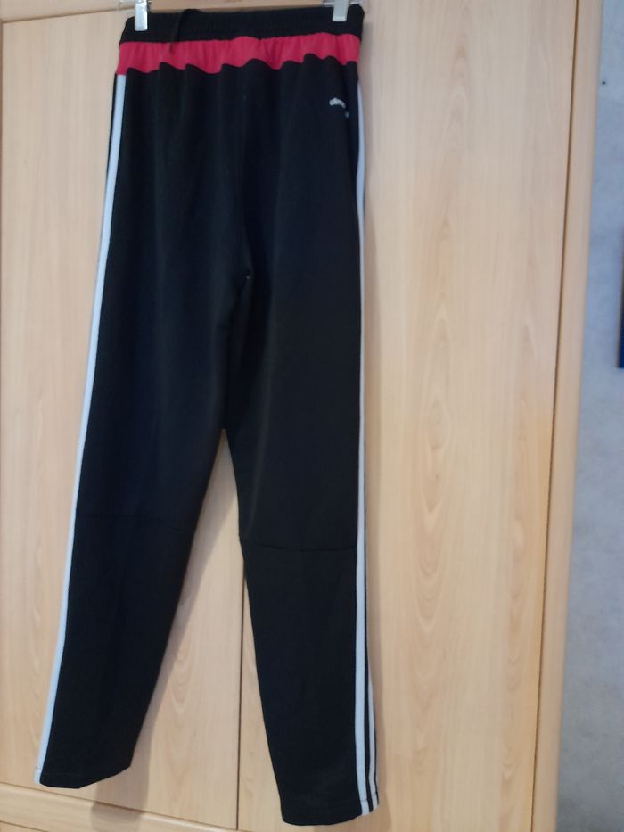 Training Juventus   Adidas taille M (38) - photo numéro 2