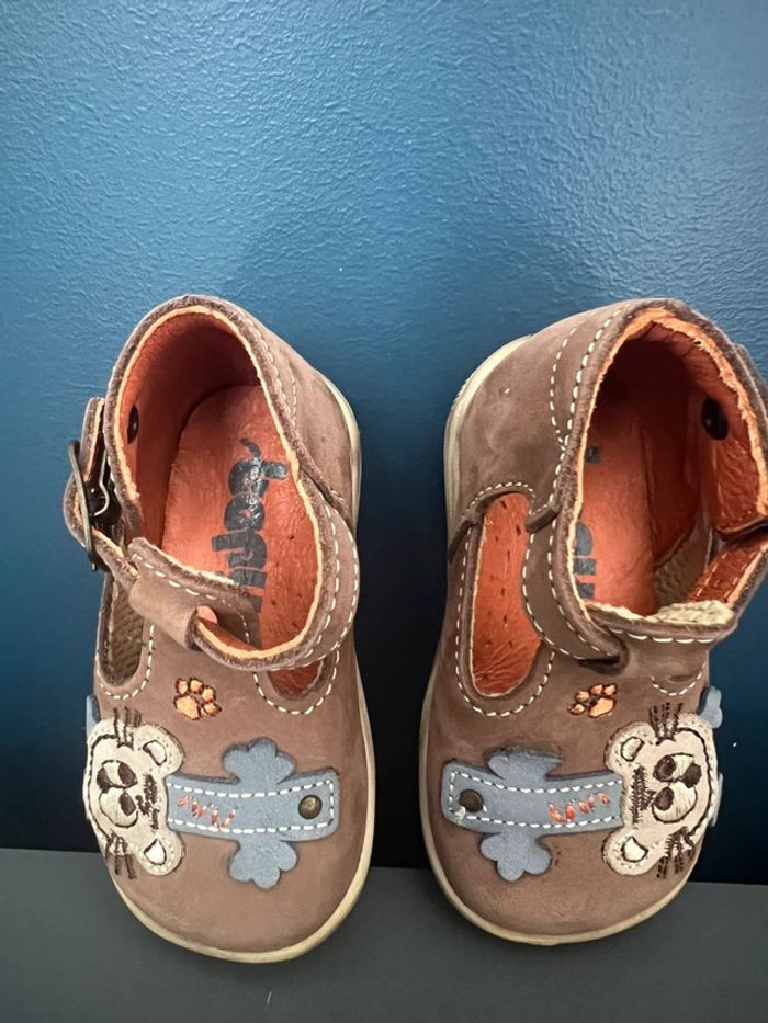Chaussure enfant T.16 neuve - photo numéro 8