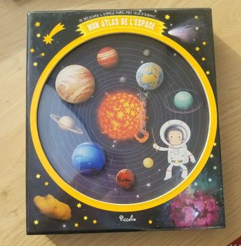 Coffret livre "mon atlas de l'espace "
