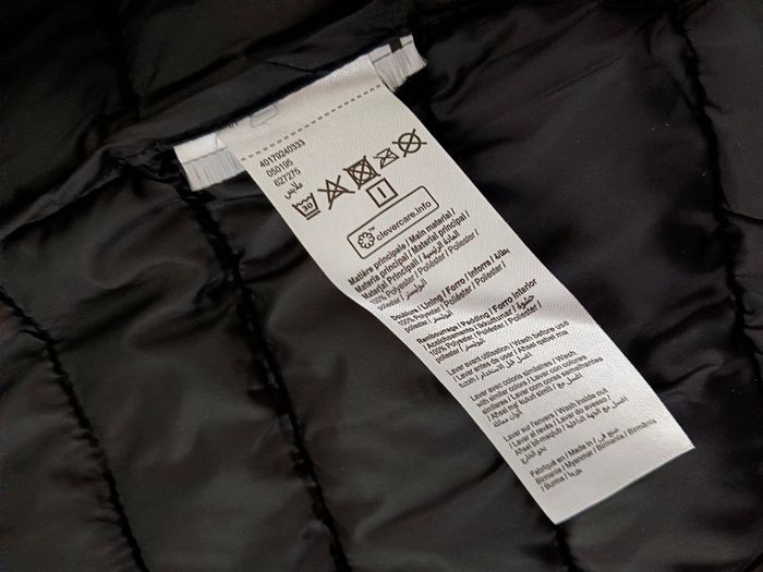 Doudoune avec capuche taille 14ans - photo numéro 4