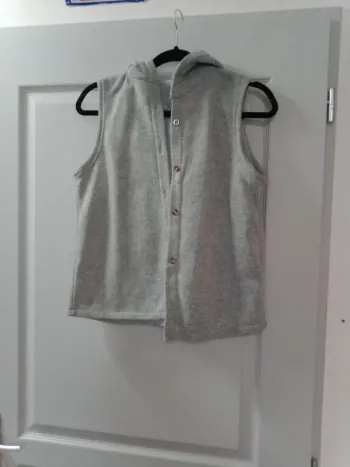 Veste sans manche grise