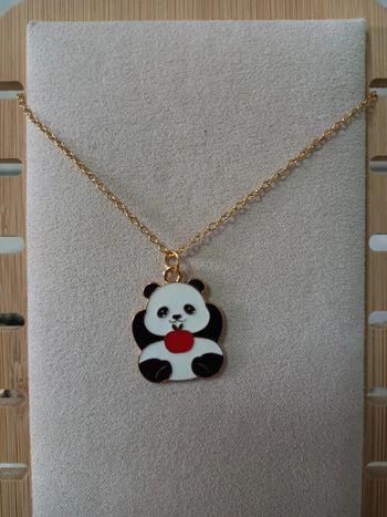Collier panda