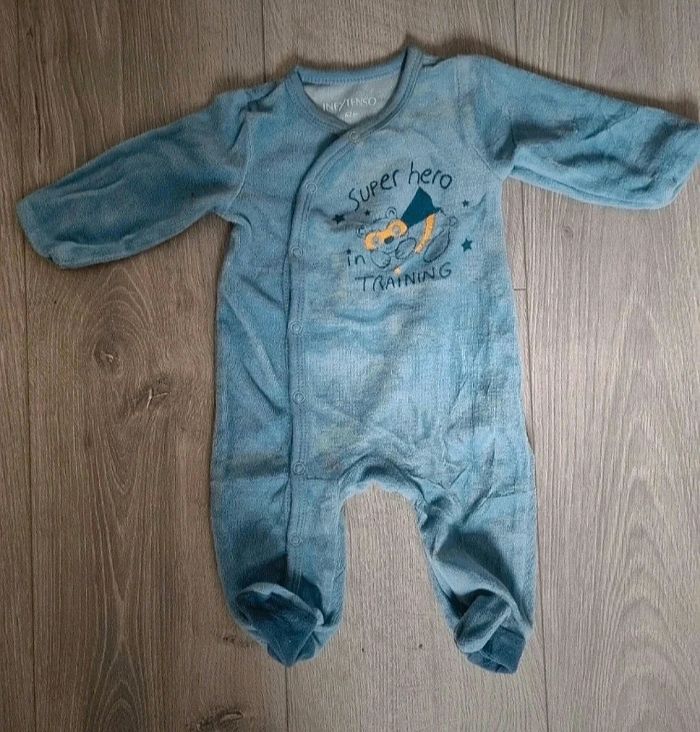​Pyjama Minizone Velours Chaud Bébé 3 Mois Super-Héros Tres Bonne Etat