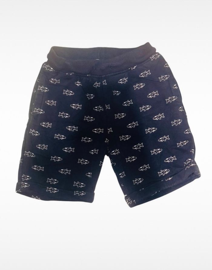 Lot 2 short 8 ans - photo numéro 7