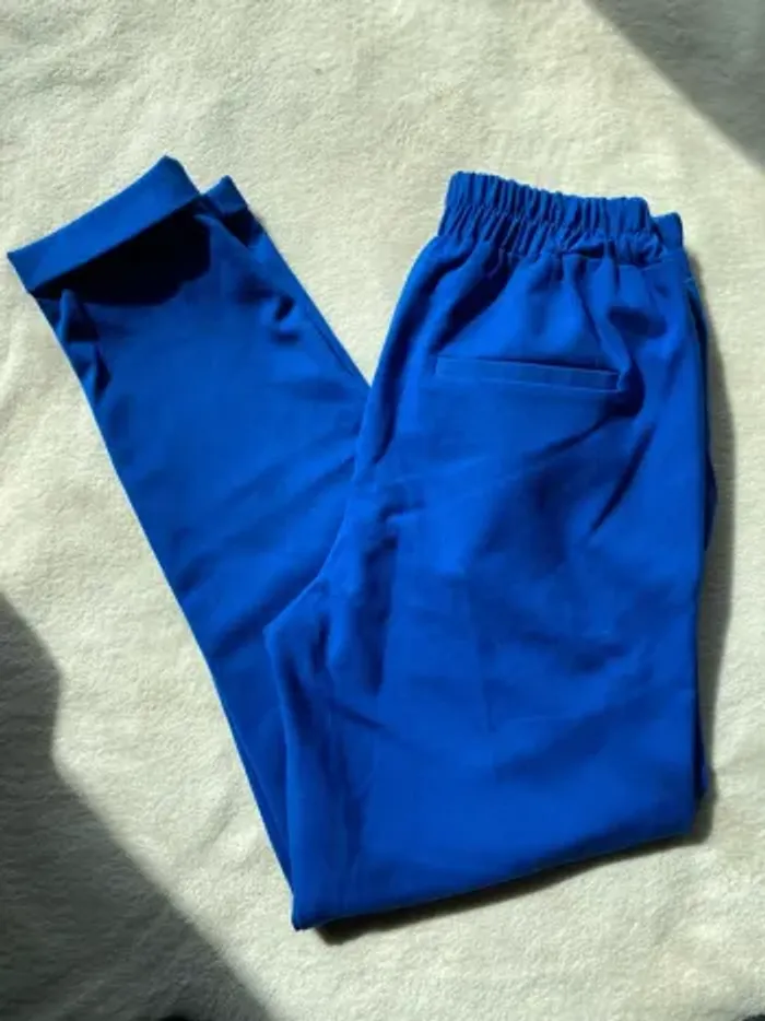 Pantalon Bleu - Bershka – Taille XS - photo numéro 2