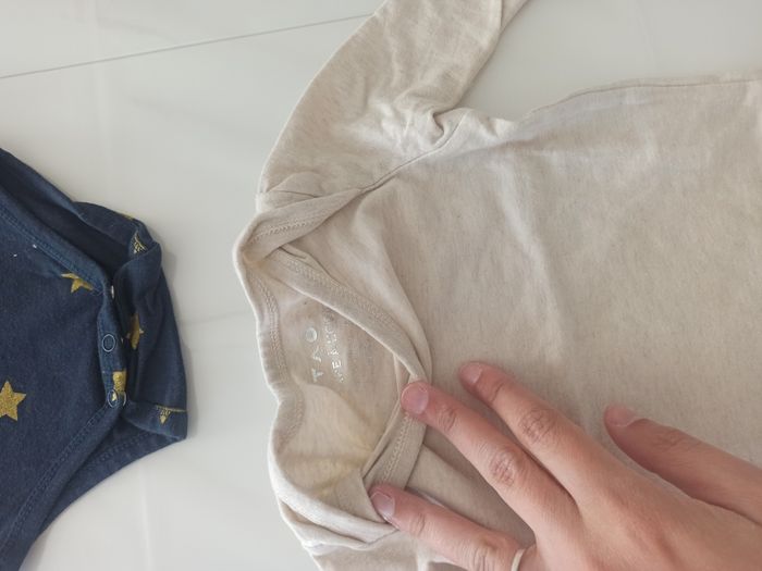 Lot vêtements  6 mois bébé garçon - photo numéro 3