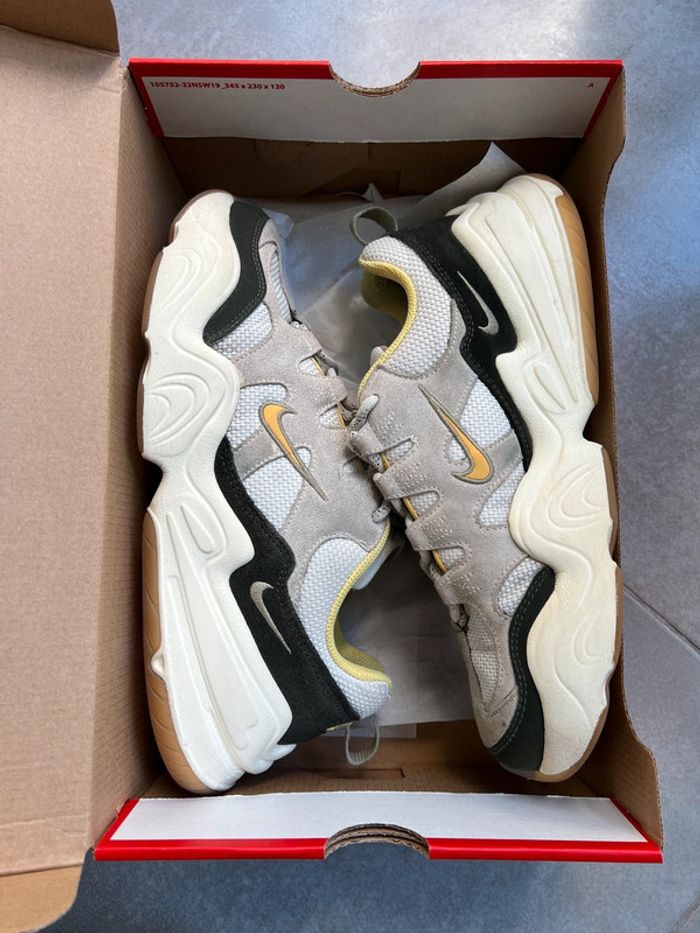 Baskets Nike Tech Hera - photo numéro 14