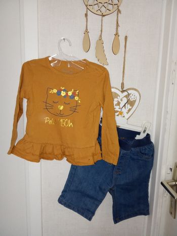 Ensemble mi saison bébé fille 24 mois pull moutarde et jean