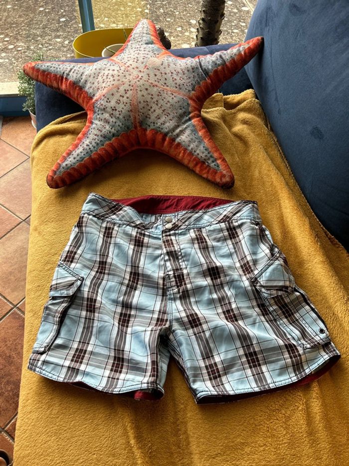 Billabong short de plage bernuda taille 33 - photo numéro 4