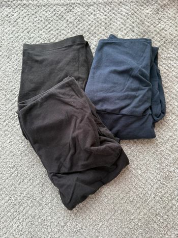 Lot legging de grossesse et un pantacourt  (36)