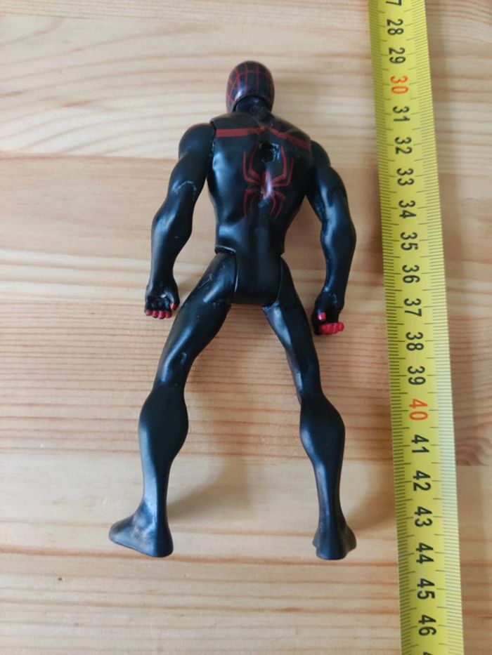 Figurine articulée Spider-Man milles Morales - photo numéro 2