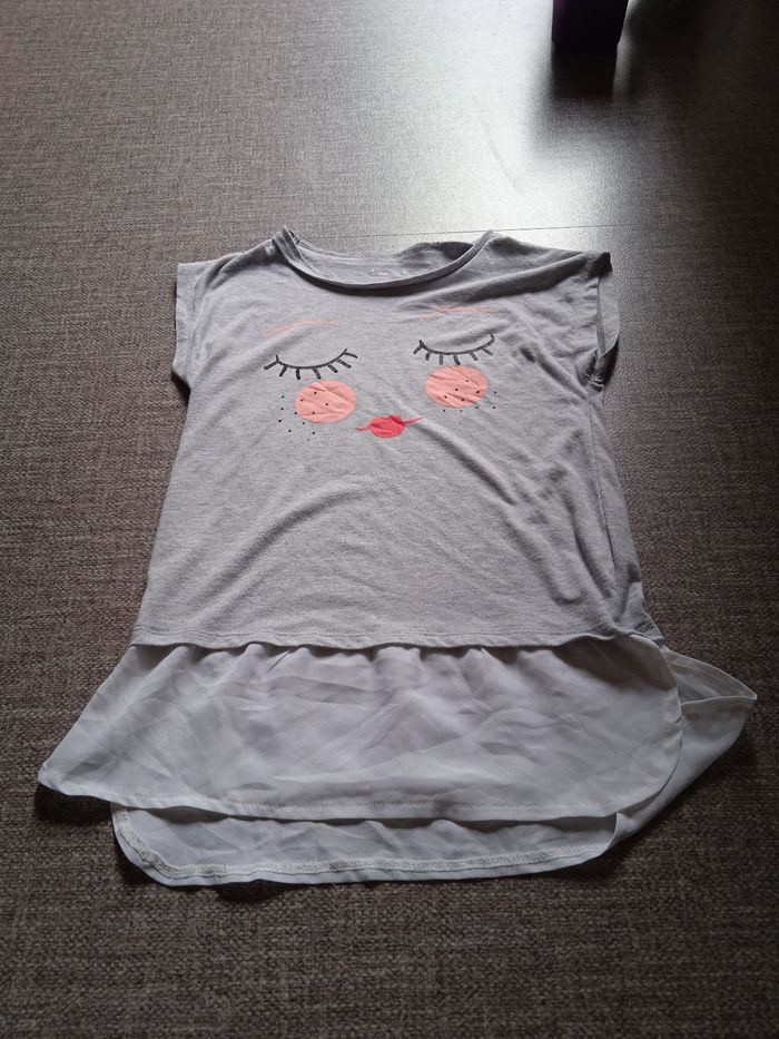 Tee shirt fille taille 12 ans