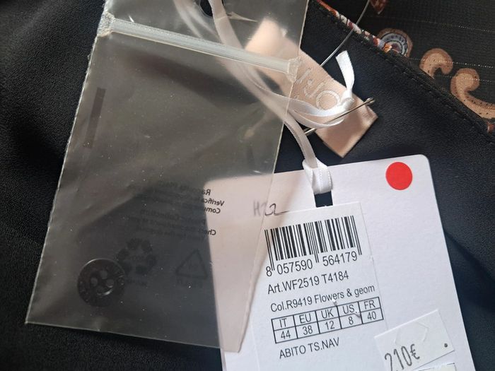 Liu Jo robe hiver 2022 T.40 neuve - photo numéro 16