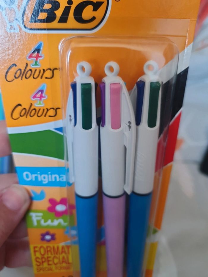 Lot fournitures scolaires - photo numéro 12