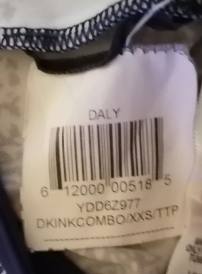 Robe court motifs ethniques marine blanc beige taille xxs BCBG Maxazria - photo numéro 14