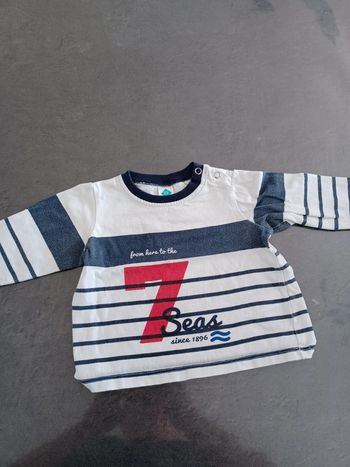 Haut manches longues 6 mois