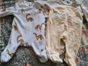 2 Pyjamas 1 mois