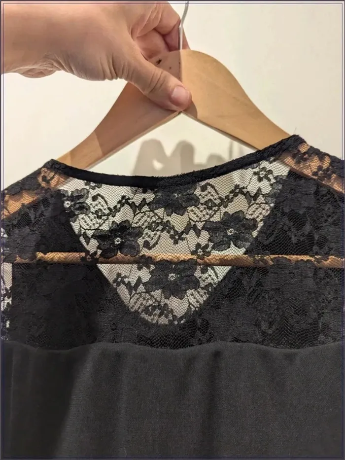 Robe noire T34 - photo numéro 4