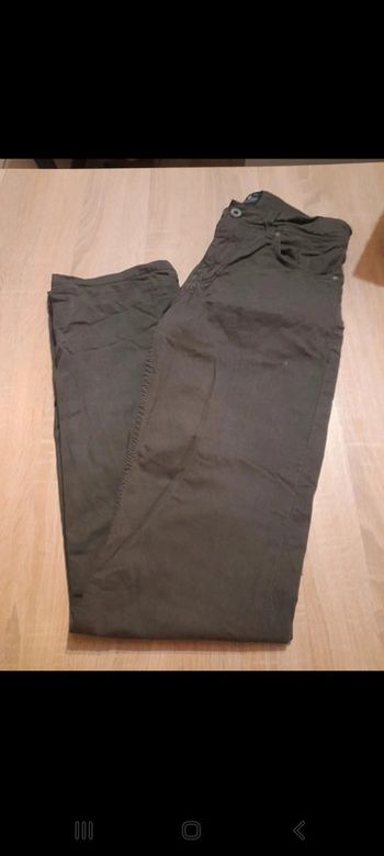 Pantalon kaki ; taille 38 ; célio 🔴