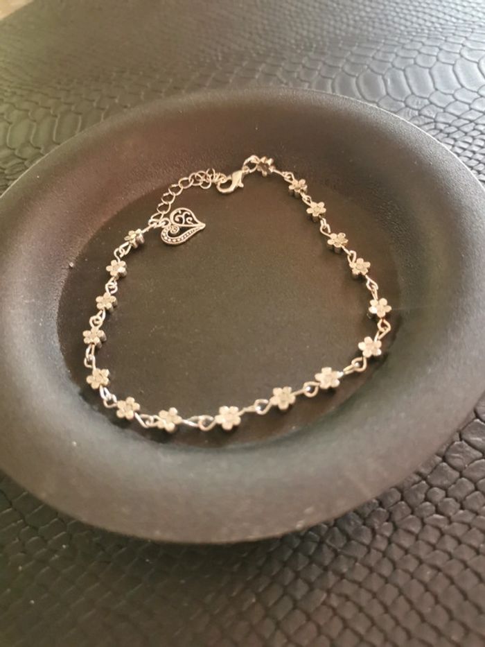 Bracelet de cheville femme argenté fleur