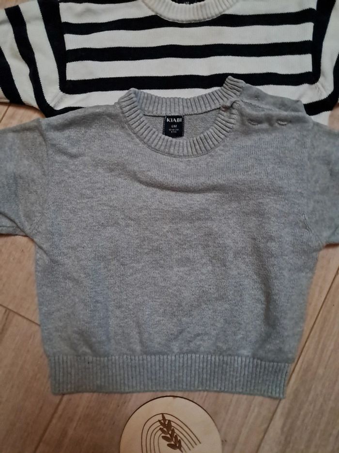 Lot 2 pulls 6 mois - photo numéro 2