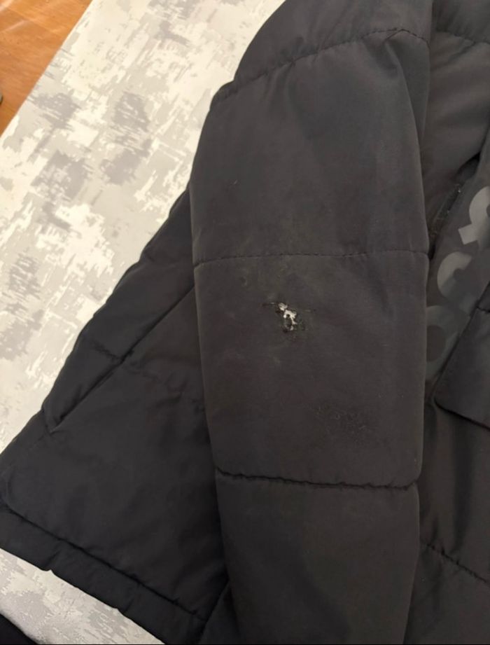 🧥 Doudoune hiver noire Jack & Jones 10 ans ❄️ | Bon état - photo numéro 4