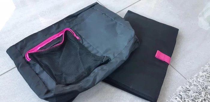 Pochette avec matelas a langer