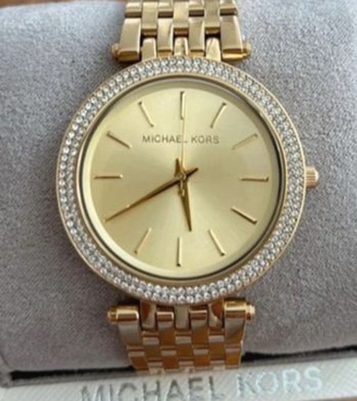 Montre Michael Kors dorée - photo numéro 2