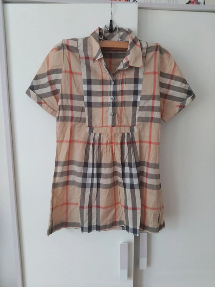 Blouse Burberry t14ans 100%coton - photo numéro 2