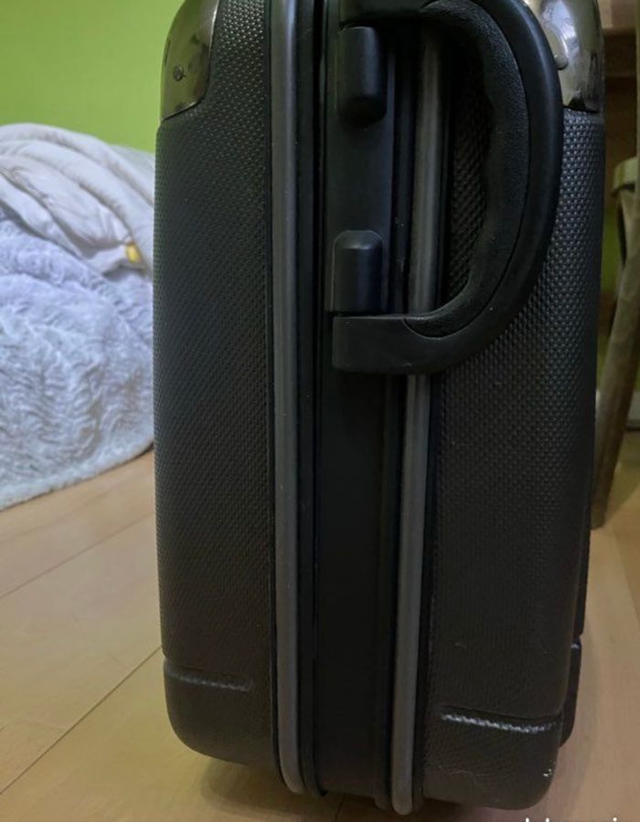 Valise à coque rigide 58 X 40 x 20 - photo numéro 4