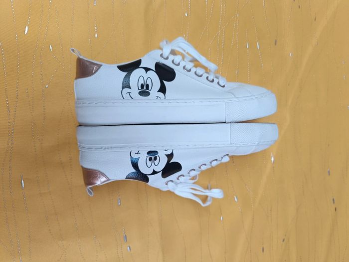 Basket Mickey Disney pointure 36 - photo numéro 3