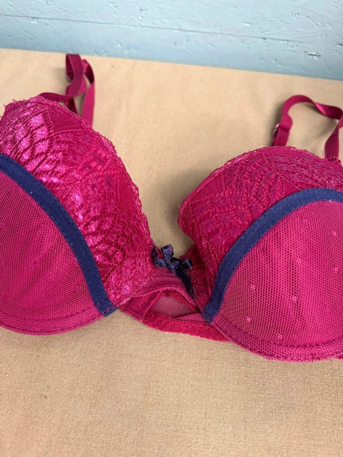Soutien gorge fushia et bleu marine 85B - photo numéro 3