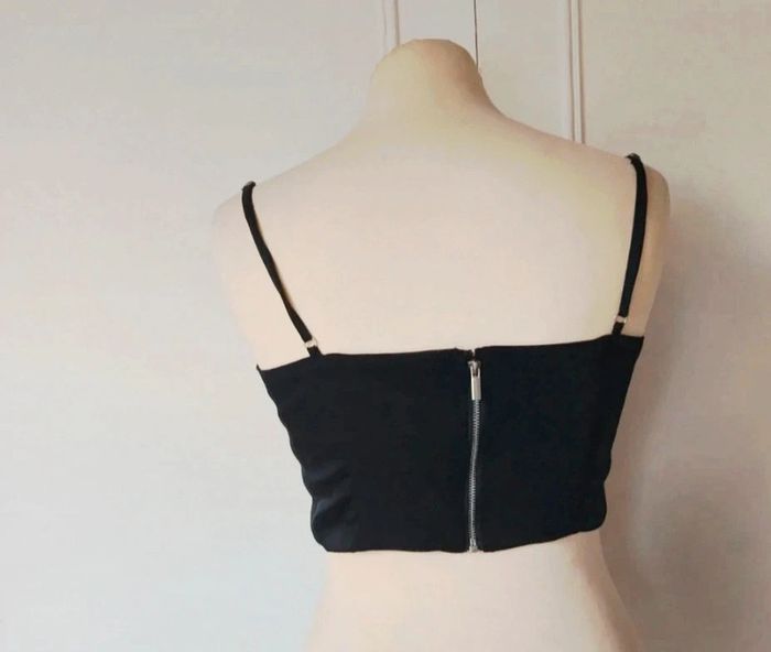 💎crop top femme haut corset noir satiné bustier armature bretelle fine réglable taille M 38 Bershka - photo numéro 4
