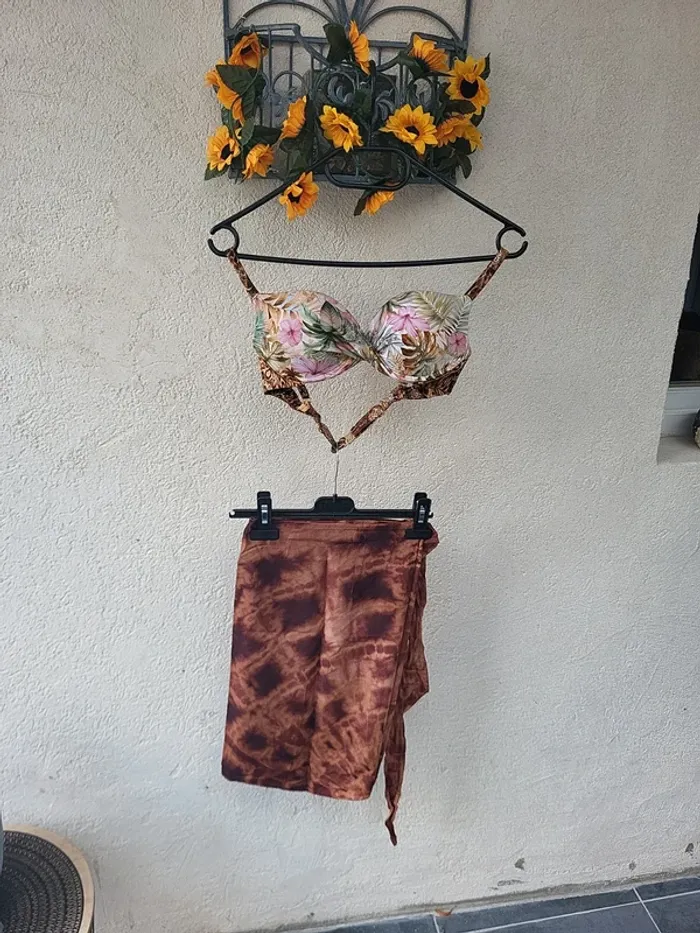 Haut de bikini