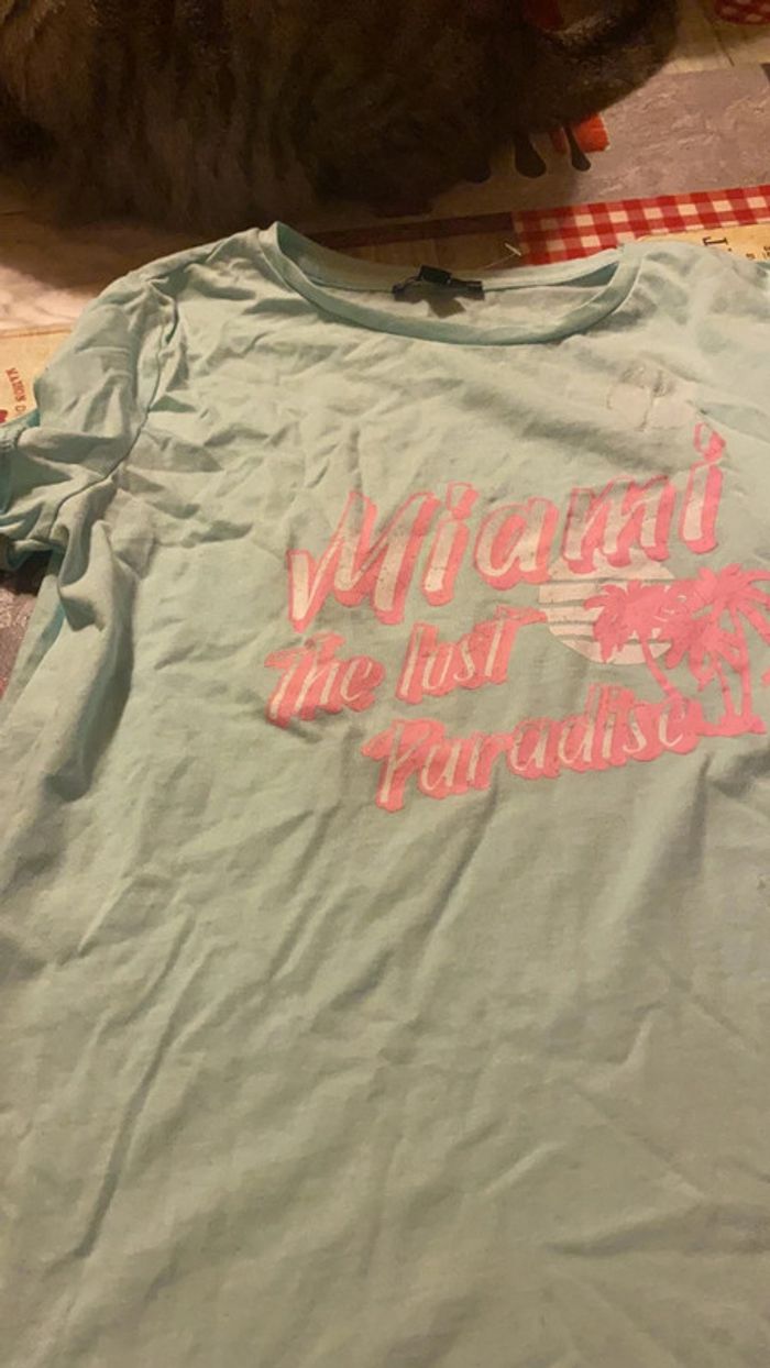 Tee-shirts