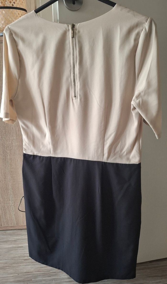 Robe bicolore - photo numéro 2