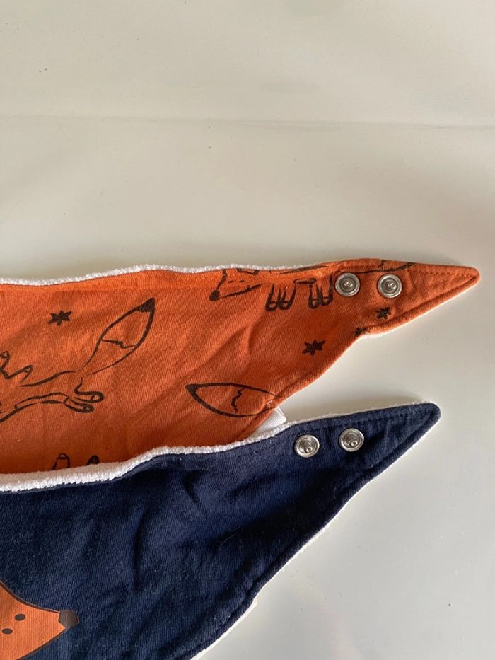 Lot 2 bavoirs bandana - photo numéro 3