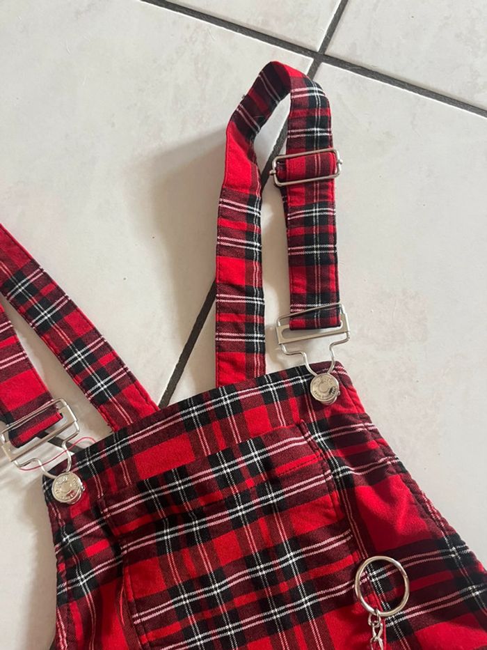 Salopette à carreaux - photo numéro 4