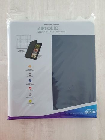 Portfolio Ultimate Guard Zipfolio Xenoskin 480 Bleu